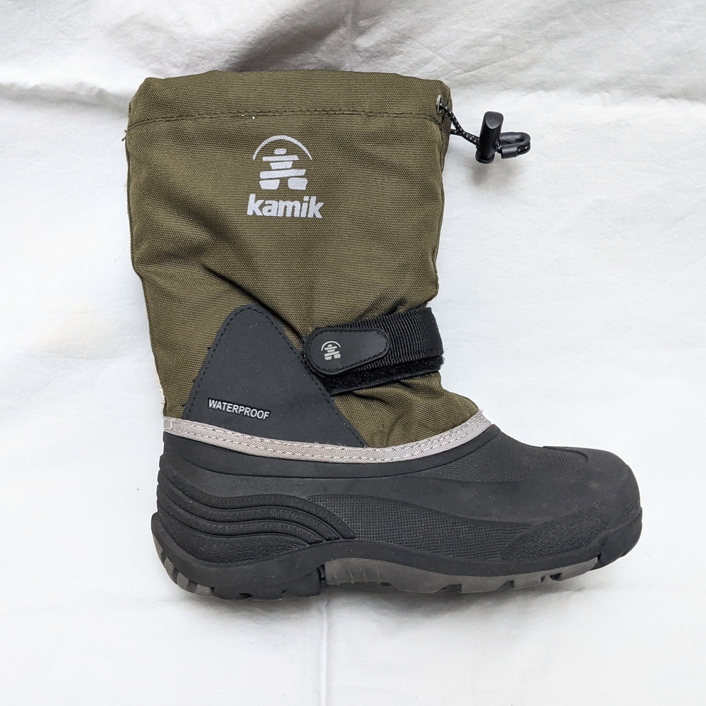 Kamik Boys Insulated Snow Boots Size 2 - Picture 3 of 10